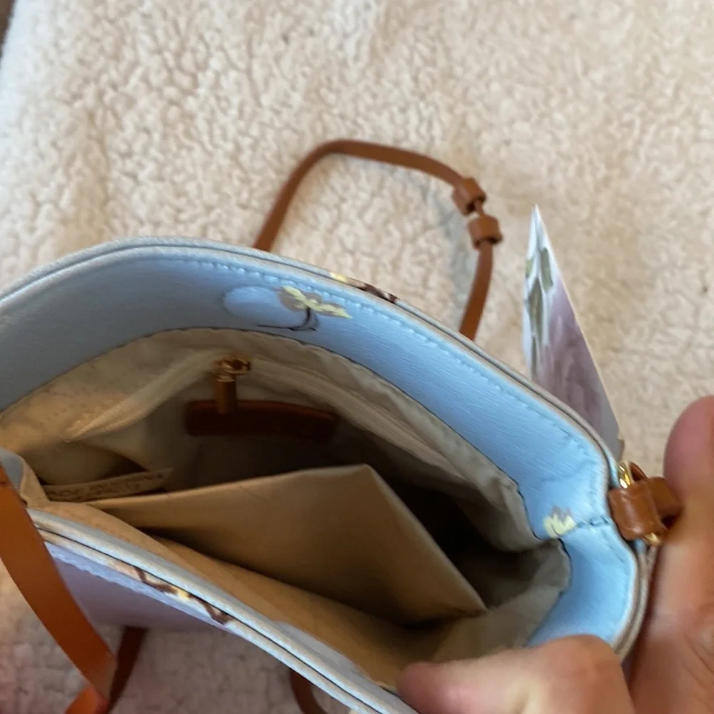Purse - Picture 3 of 5